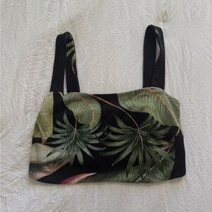 Super cute FARM Rio Top Cropped Size S Small